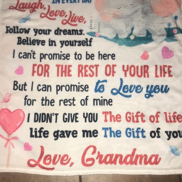 NIP Granddaughter Throw From Grandma - Picture 3 of 7